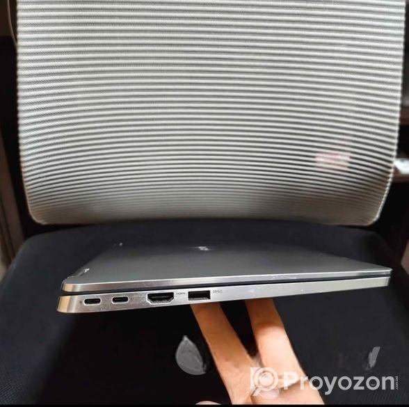 Latitude 7400 2 in 1