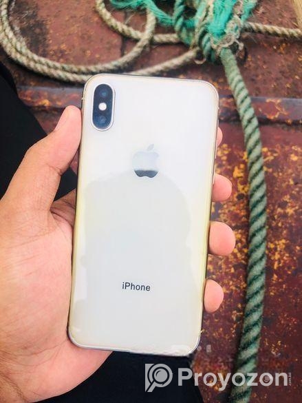 Apple iPhone X (Used)