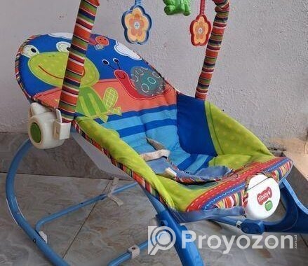Baby rocking chair