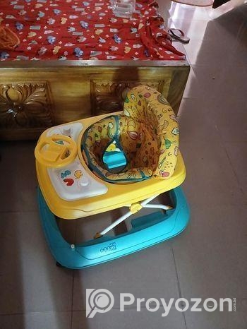 বেবি ওয়াকার