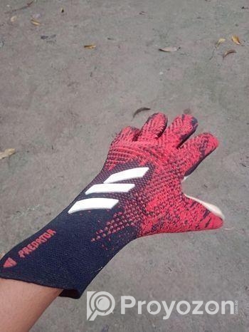 ফুটবল গোলকিপার গ্লাস। বিক্রি করা হবে