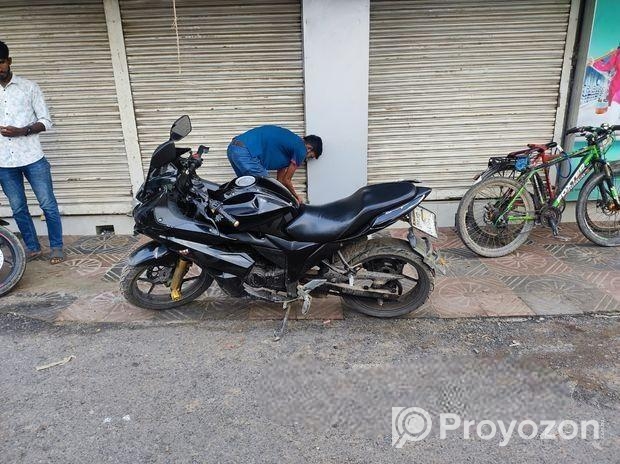 Suzuki Gixxer SF 2018