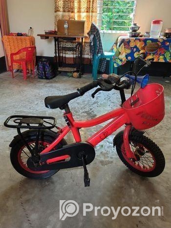 সাইকেলটা বিক্রয় হবে