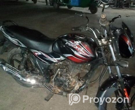 Bajaj Discover 100 . 2012