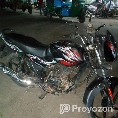 Bajaj Discover 100 . 2012