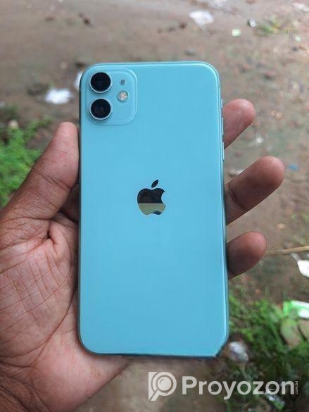 Apple iPhone 11 . (Used)