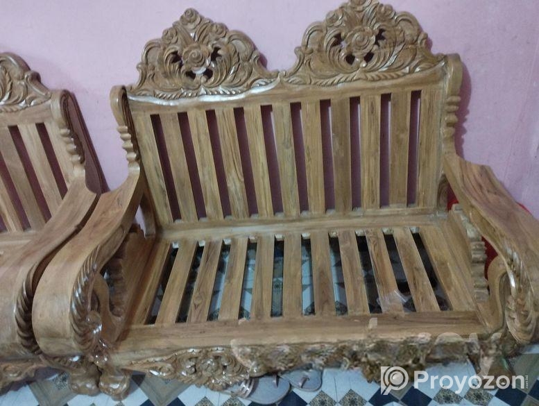 সেগুন কাঠের সোফা