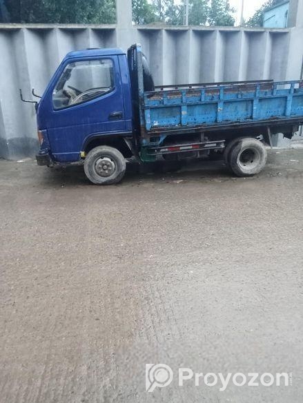 Mahindra Loadking 123 2025