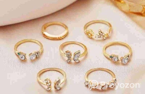 Golden Finger Ring Set