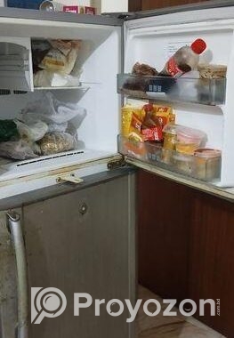 Non Forst Samsung Fridge