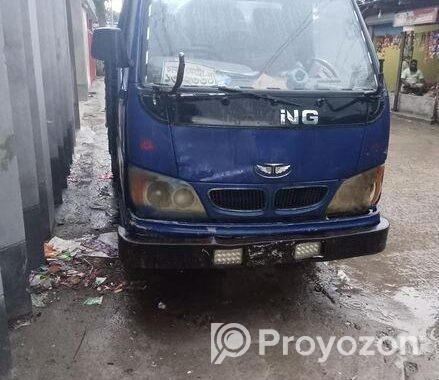 Mahindra Loadking 123 2025