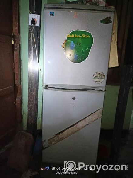 ৪ /৫ বছরের ব্যাবহার্ত ফ্রীজ