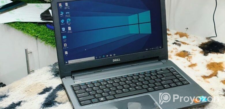 Dell Core i5- 6th generation  o8/256 GB SS