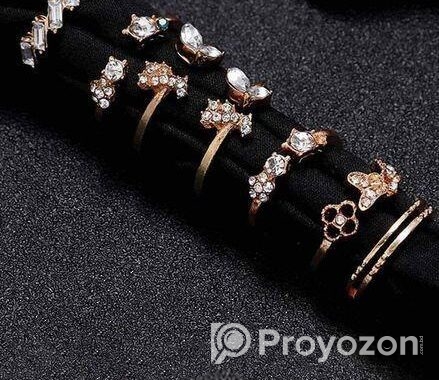 Golden Finger Ring Set