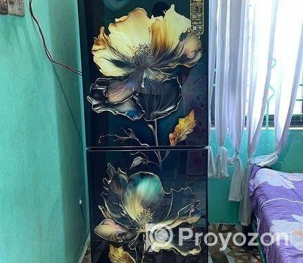 Refrigerator for sell