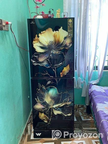 Refrigerator for sell