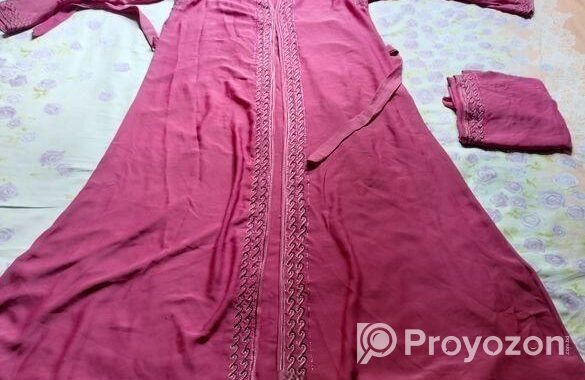 Used Dress and sharee Combo sell