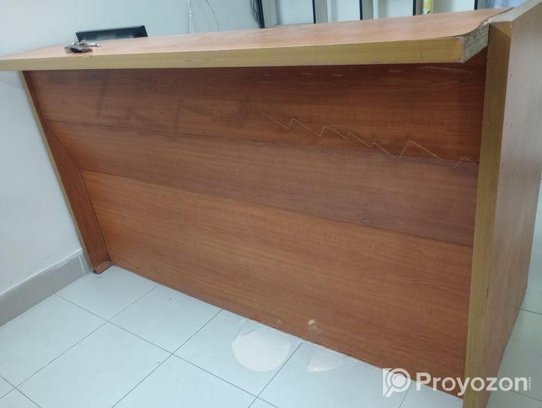 রিসিপশন টেবিল বিক্রি হবে