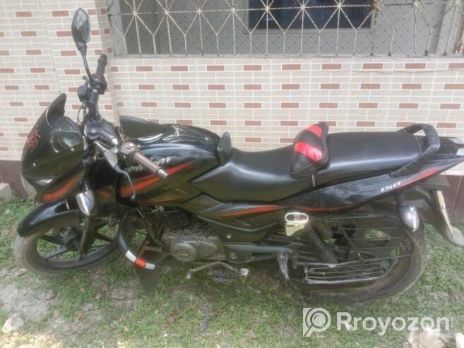 Bajaj Pulsar 150 2019