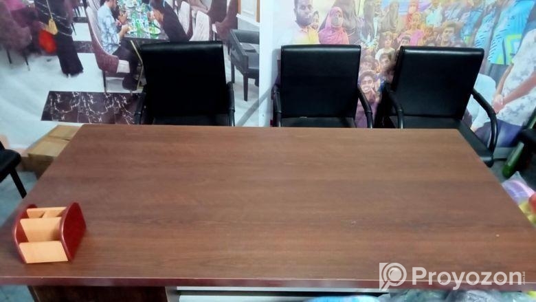 চেয়ার/টেবিল (বাসা/অফিস)