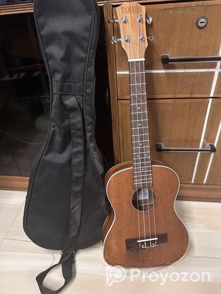 YAMAHA 26inch TENOR UKELELE