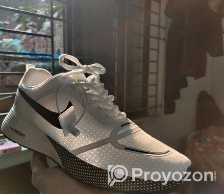 Nike Zoom Sneakers
