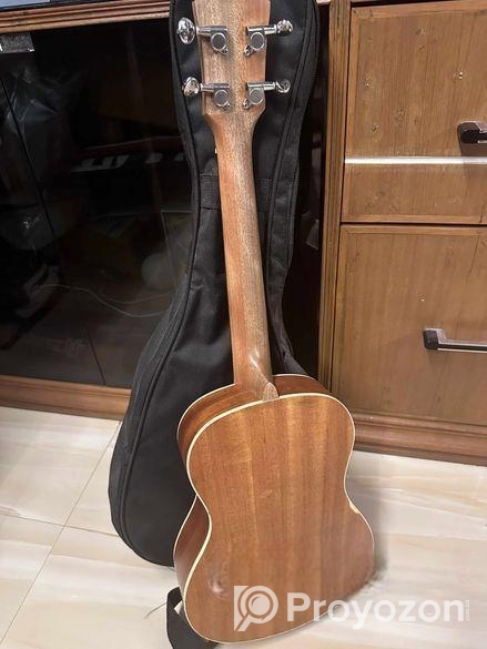 YAMAHA 26inch TENOR UKELELE