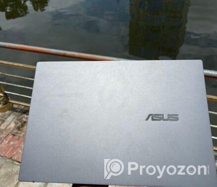 Asus Zenbook 14 Oled display