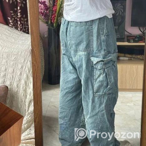 Offer Baggy Jeans