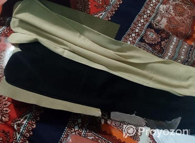 হাত মোজা ও পা পাইকারি বিক্রি করা হয়