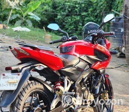 Bajaj Pulsar AS 150 2016