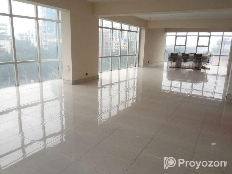 Commercial Property Rent In Avenue Road Sector-1,