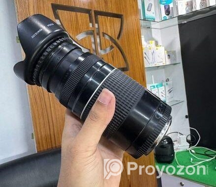 700 D camera