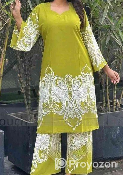 ডিজিটাল প্রিন্ট কামিজ ও সালোয়ার ডোলা সিল্ক।