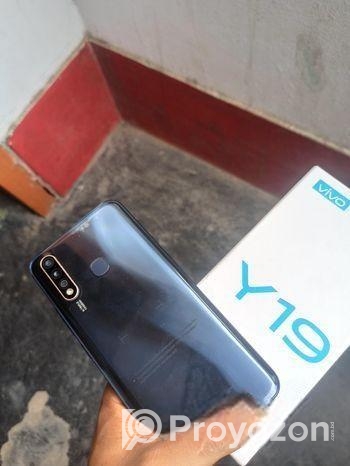 Vivo Y19 8+256 (Used)
