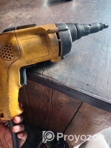 Dewalt Screw gun Dw269 550w er khub valo ekti