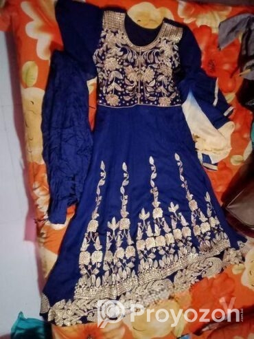 লং গাউন বিক্রি