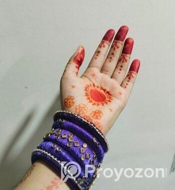 হাতে কাজ করা চুরি