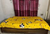 Box Bed (6.37 feet by 4 )