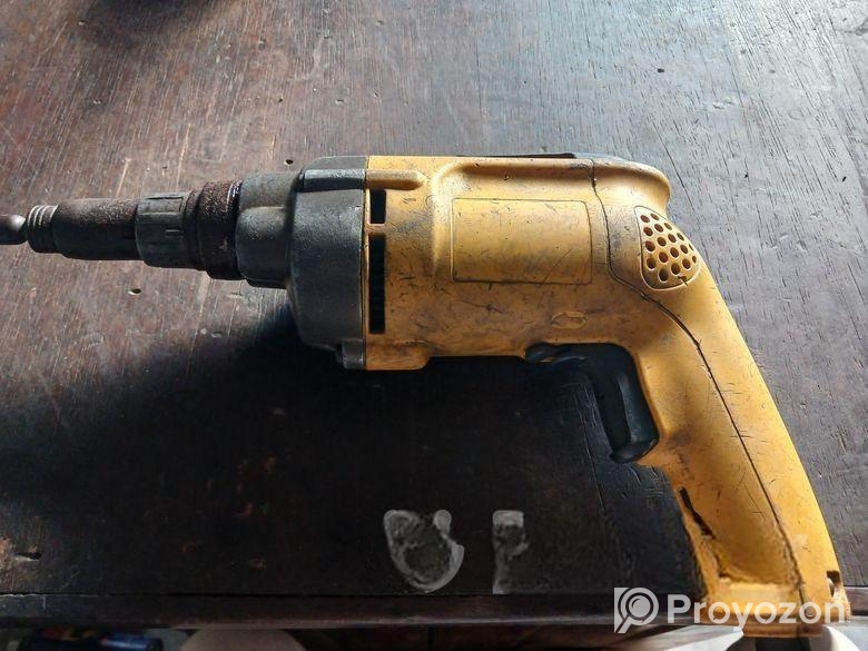 Dewalt Screw gun Dw269 550w er khub valo ekti