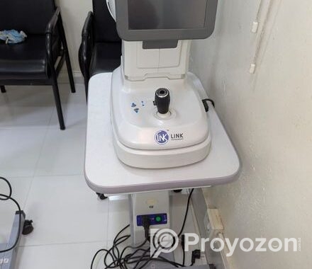 Auto Refractometer and Slit Lamp
