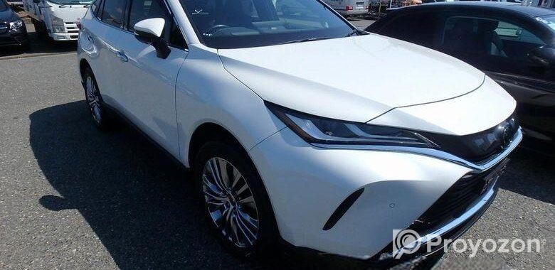 Toyota Harrier 2021