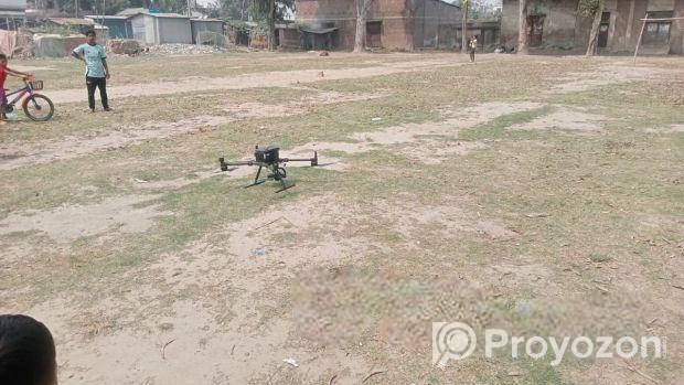 এক দাগের নিষকন্টক ৫৩ বিঘা জমি ভাড়া হইবে।