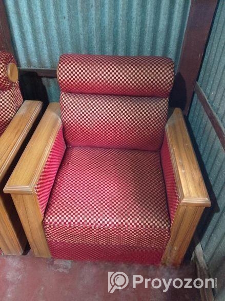 কাঠের সোফা