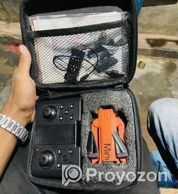 xt8 mini camera drone