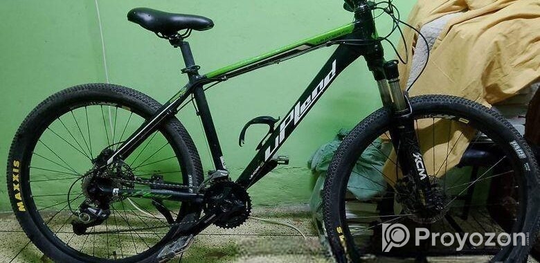 Upland Leader 300