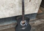 Guiter for sell