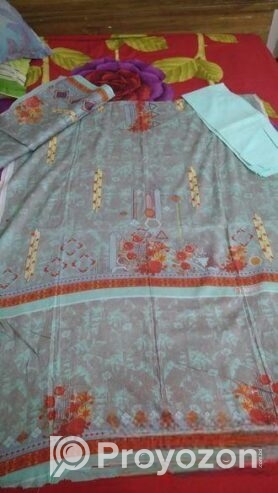 গরমে আরামদায়ক ও টেকসই সালোয়ার কামিজ দামে কম মানে ভালো