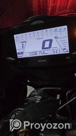 Suzuki Gixxer SF . 2024