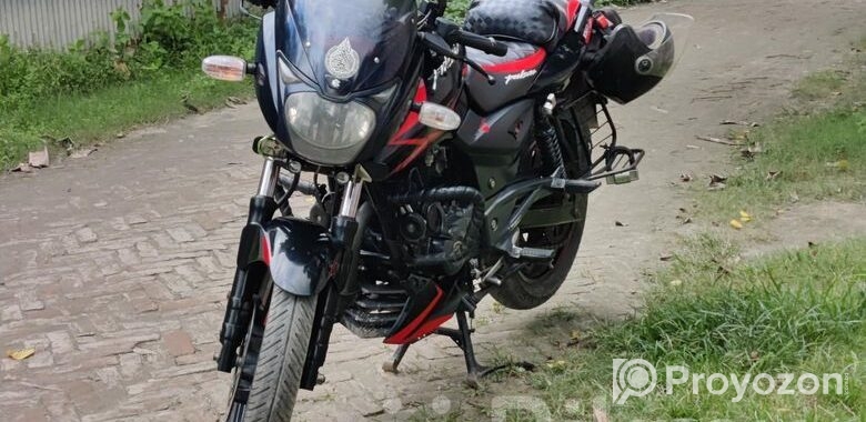 Bajaj Pulsar 150 . 2018